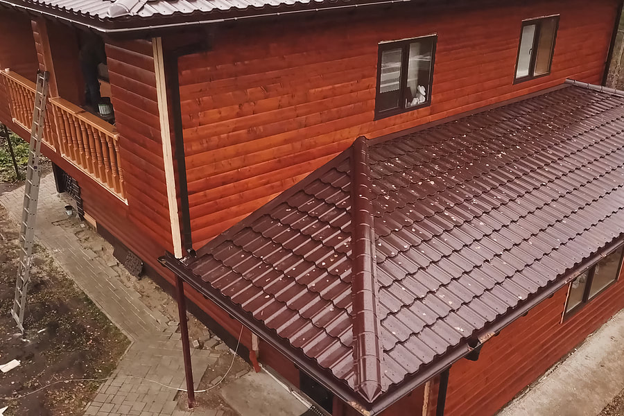 a classy shining brown aluminum roof